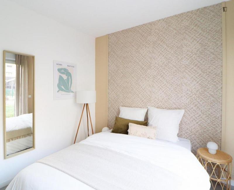 Chambre - 18 m² - 4 pièces