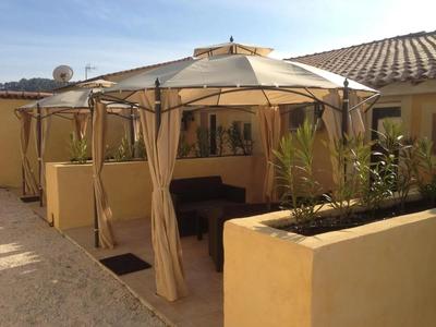 Maison chambre d'hôtes - 450 m² - 14 pièces