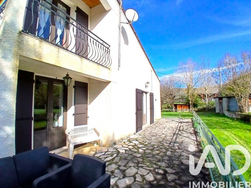 Maison - 101 m² - 6 pièces