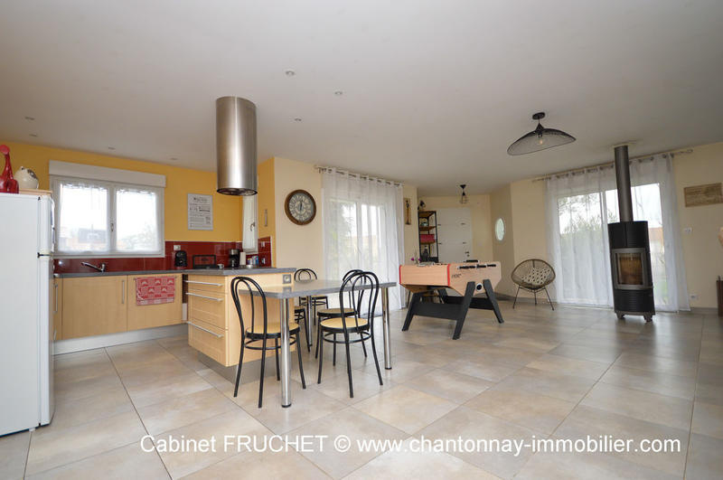Maison - 145 m² - 6 pièces