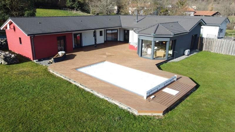 Maison - 228 m² - 6 pièces