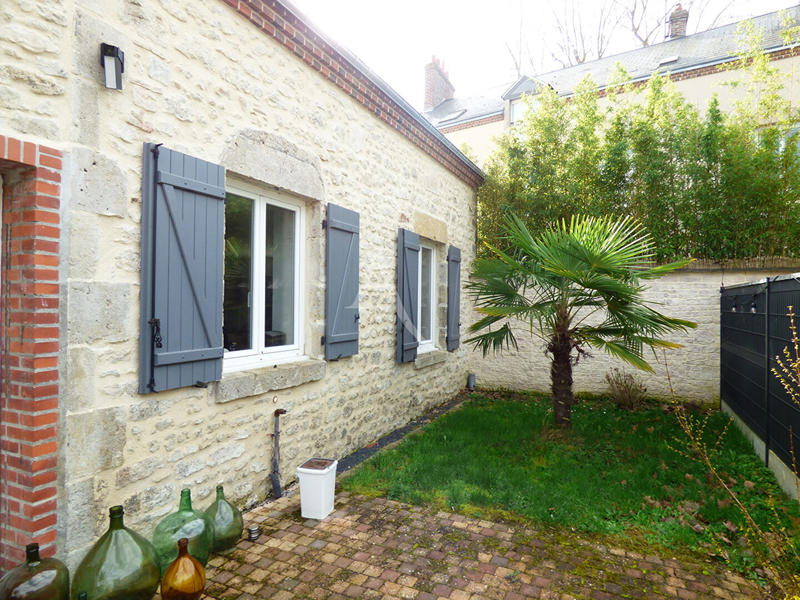 Maison - 80 m² - 4 pièces