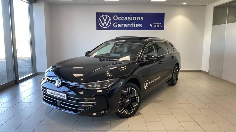 Volkswagen Passat 1.5 eTSI Opf 150 Dsg7 Elegance