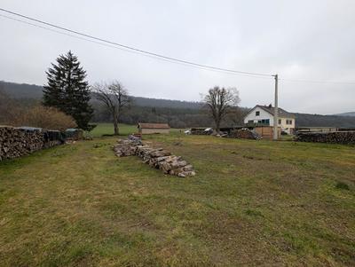 Terrain - 1 700 m²