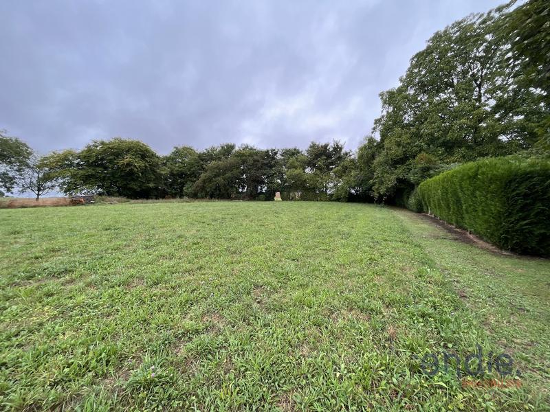 Corps de ferme - 400 m² - 4 pièces