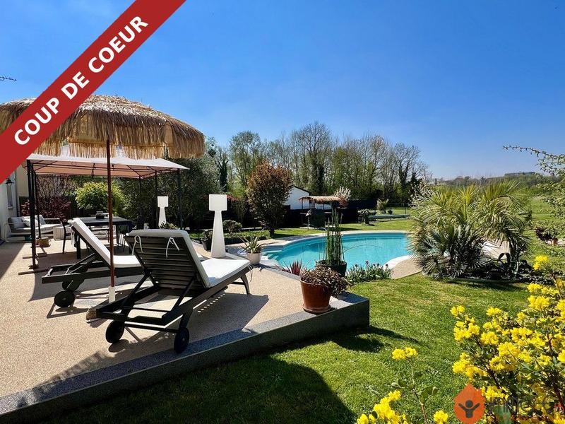 Maison - 165 m² - 6 pièces