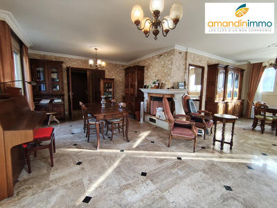 Maison - 160 m² - 7 pièces