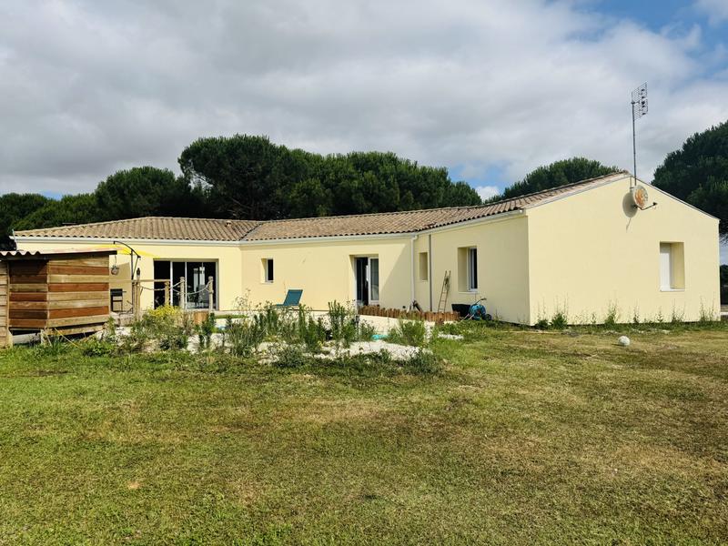 Maison - 170 m² - 6 pièces