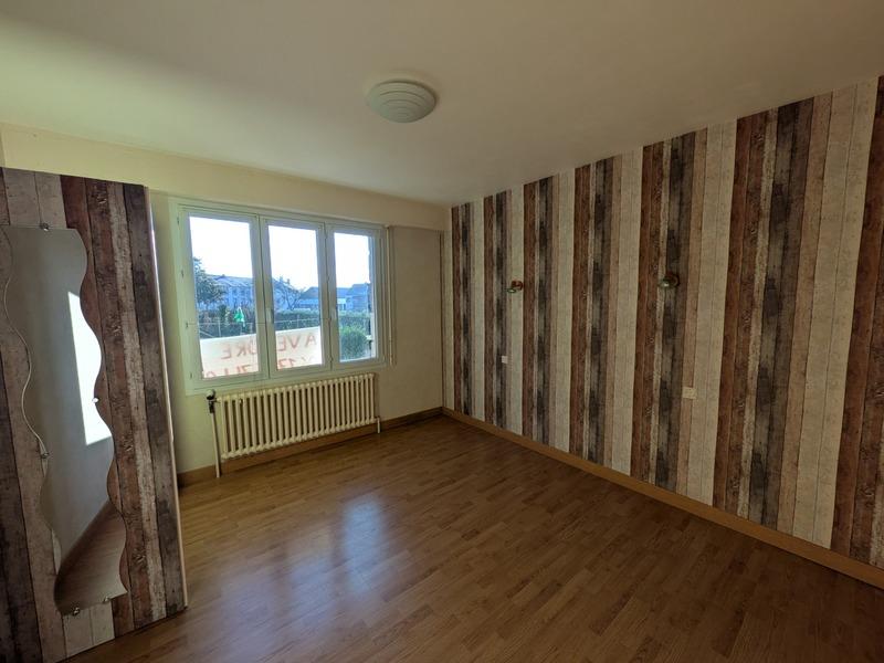 Maison - 170 m² - 7 pièces