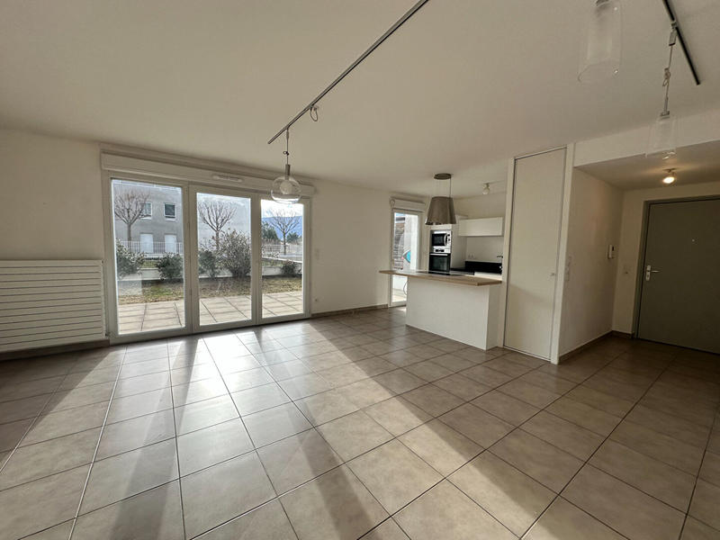 Appartement - 82 m² - 4 pièces