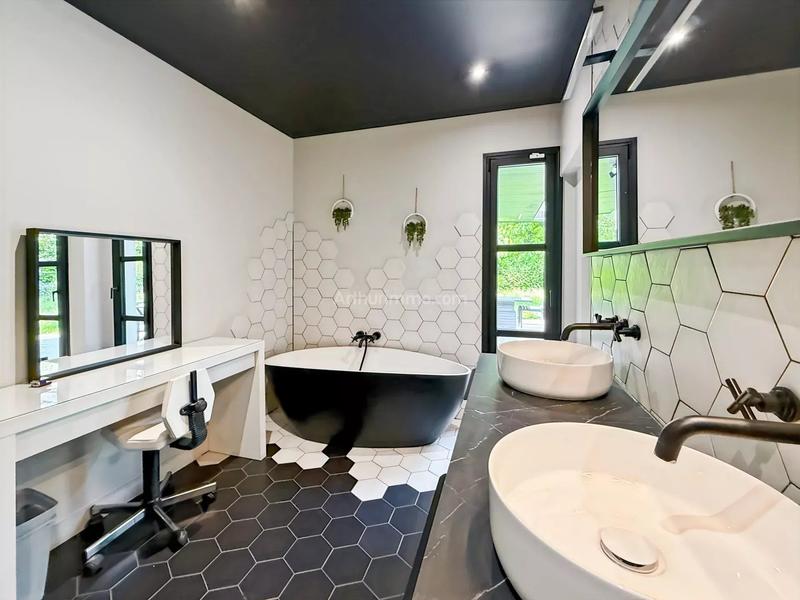 Maison - 153 m² - 6 pièces