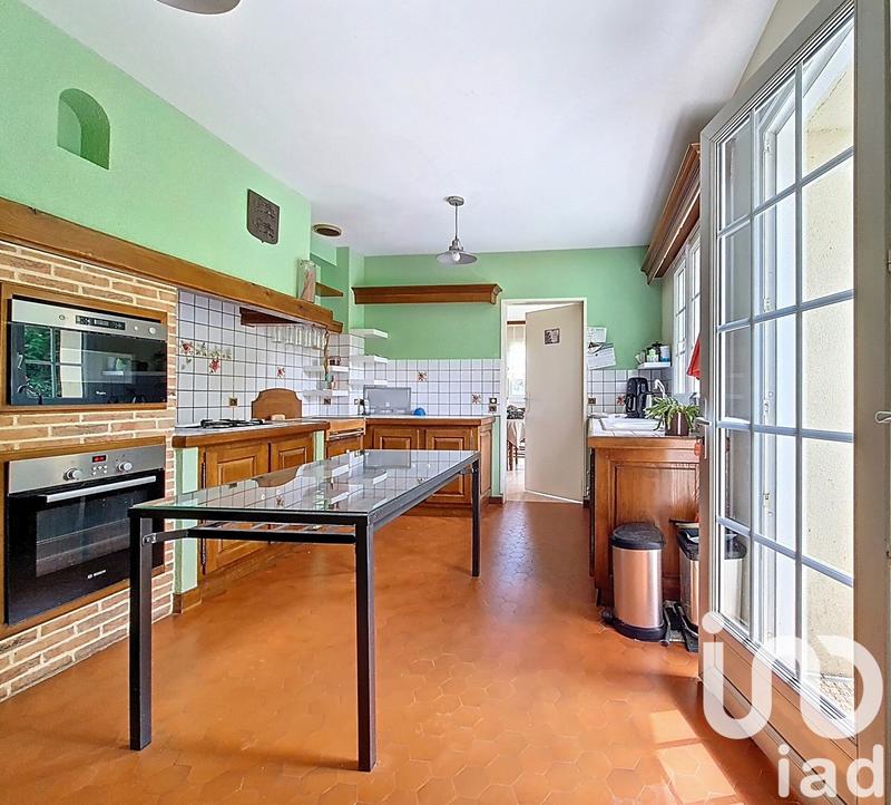 Maison - 244 m² - 10 pièces