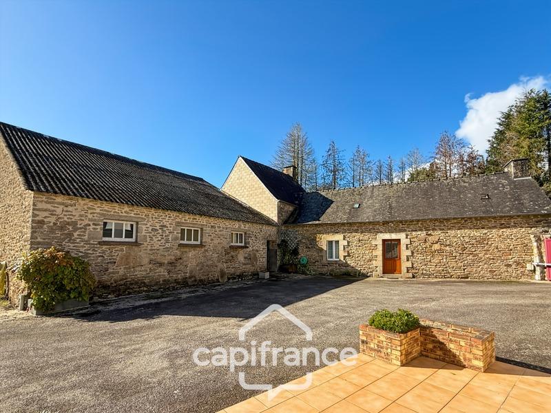 Maison - 193 m² - 9 pièces