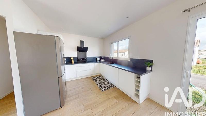 Maison - 95 m² - 5 pièces