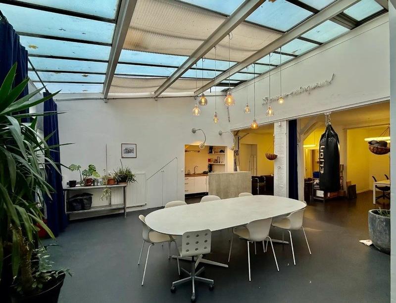 Local commercial - 122 m²