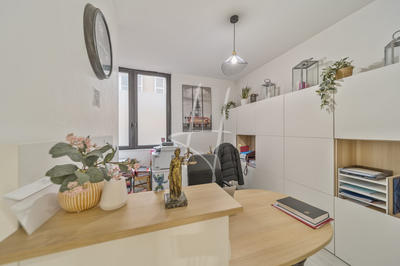 Bureau - 68 m² - 4 pièces