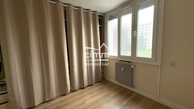 Appartement - 65 m² - 4 pièces