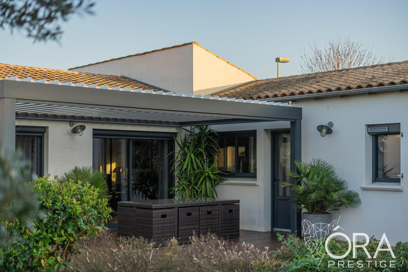 Villa - 179 m² - 6 pièces