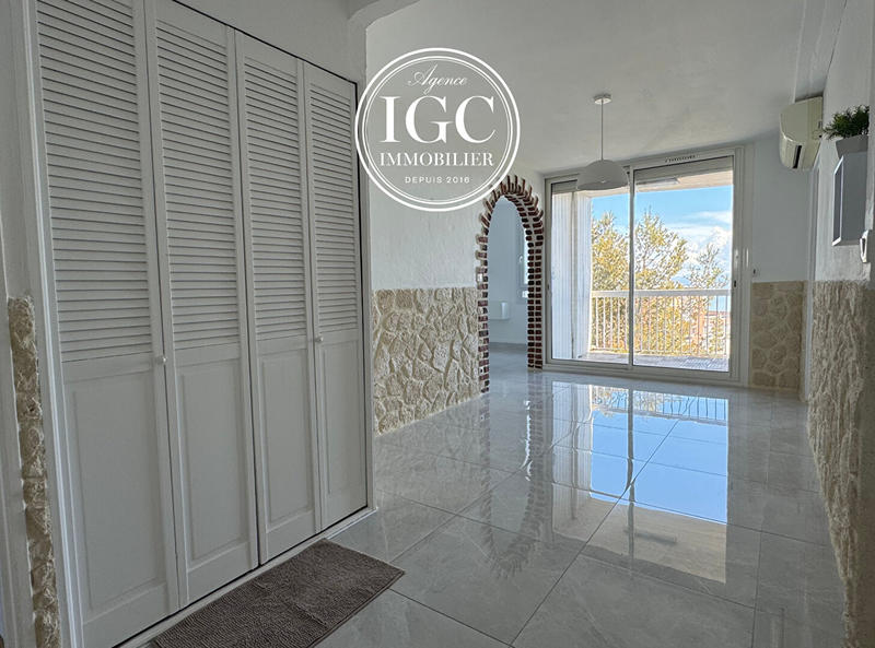 Appartement - 85 m² - 5 pièces