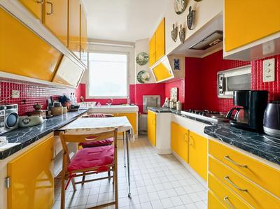 Appartement - 85 m² - 4 pièces