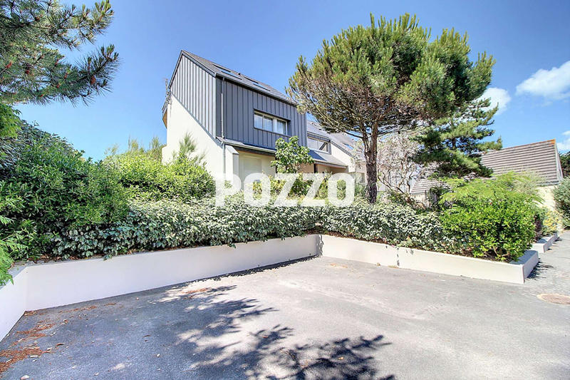 Maison - 140 m² - 7 pièces