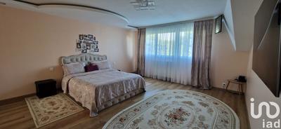 Maison - 191 m² - 8 pièces