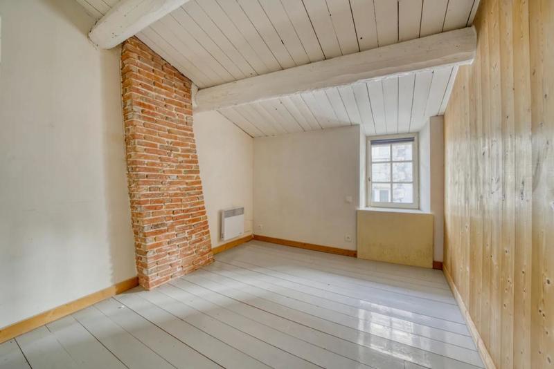 Appartement - 77 m² - 3 pièces