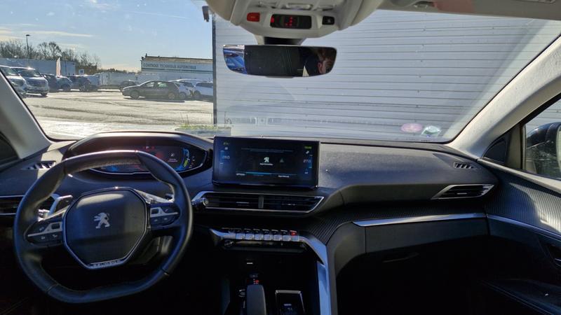 Peugeot 3008 Hybrid 225 E-Eat8 Allure