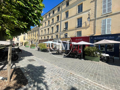 Divers - 112 m² - 4 pièces