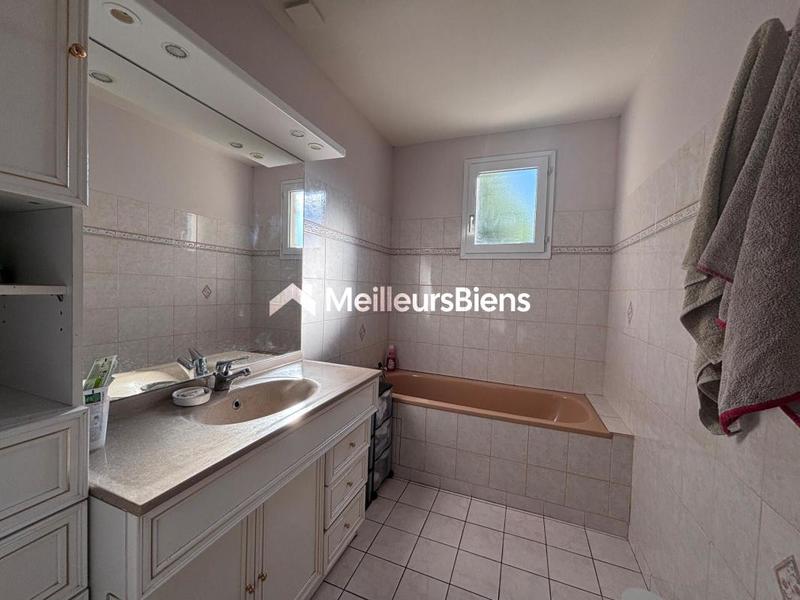 Maison - 91 m² - 5 pièces