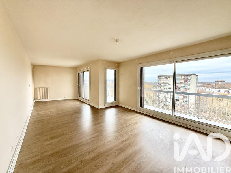 Appartement - 79 m² - 4 pièces