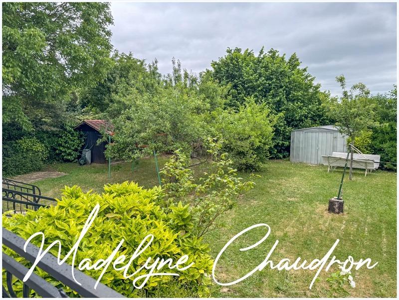 Maison - 200 m² - 8 pièces