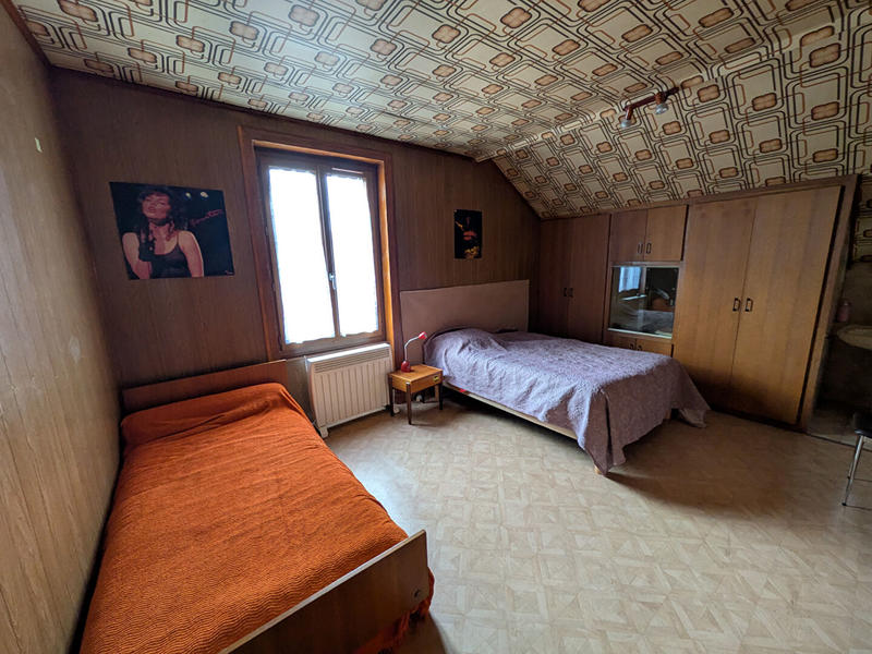 Maison - 159 m² - 7 pièces