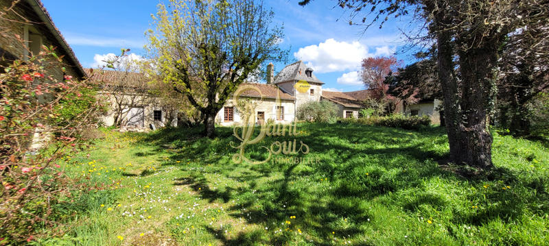 Maison - 350 m² - 10 pièces