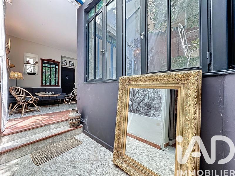 Maison - 180 m² - 8 pièces