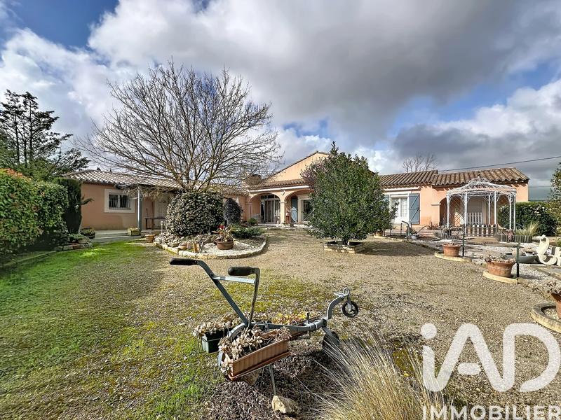 Maison - 136 m² - 4 pièces