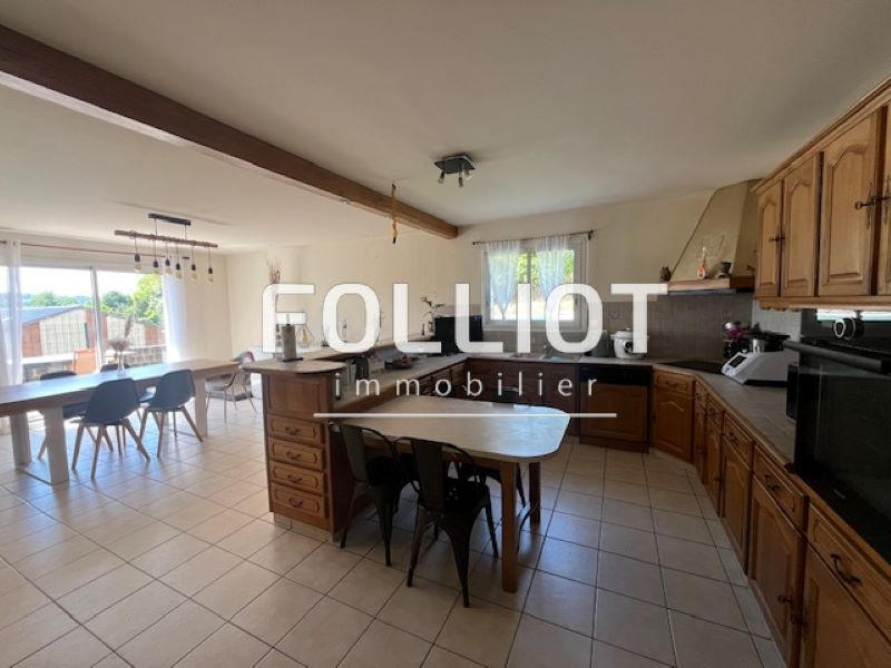 Maison - 152 m² - 7 pièces