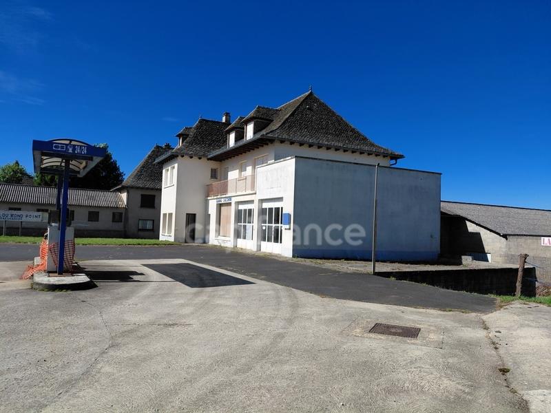 Local d'activité / Entrepôt - 544 m² - 20 pièces