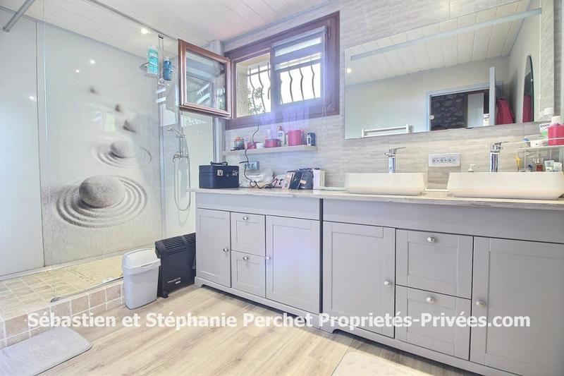 Maison - 165 m² - 6 pièces