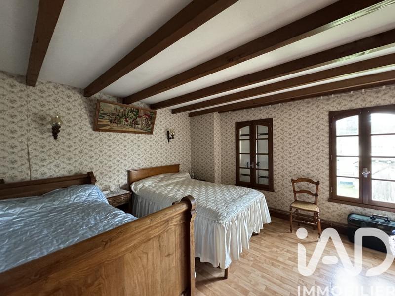 Maison - 159 m² - 7 pièces