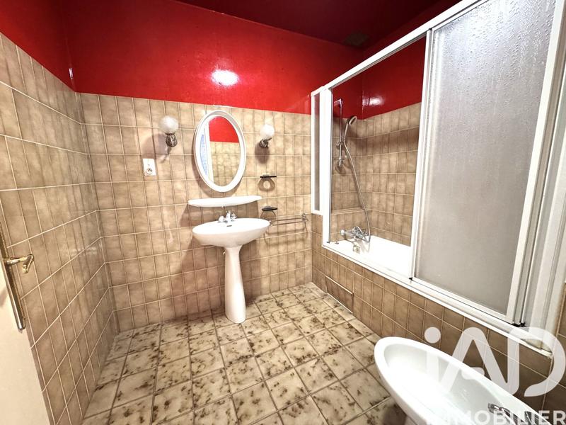 Maison - 316 m² - 8 pièces