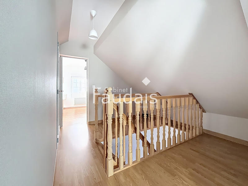 Maison - 84 m² - 4 pièces