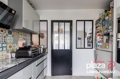 Maison - 97 m² - 5 pièces