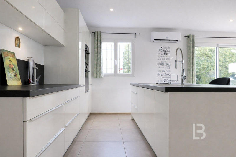 Maison contemporaine - 89 m² - 5 pièces