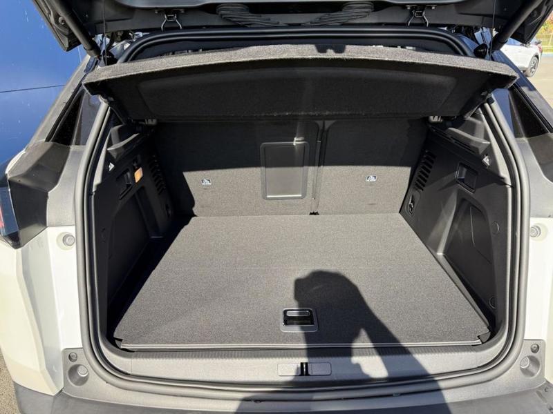 Peugeot 3008 II 1.6 Hybrid 225 E-Eat8 Allure Pack