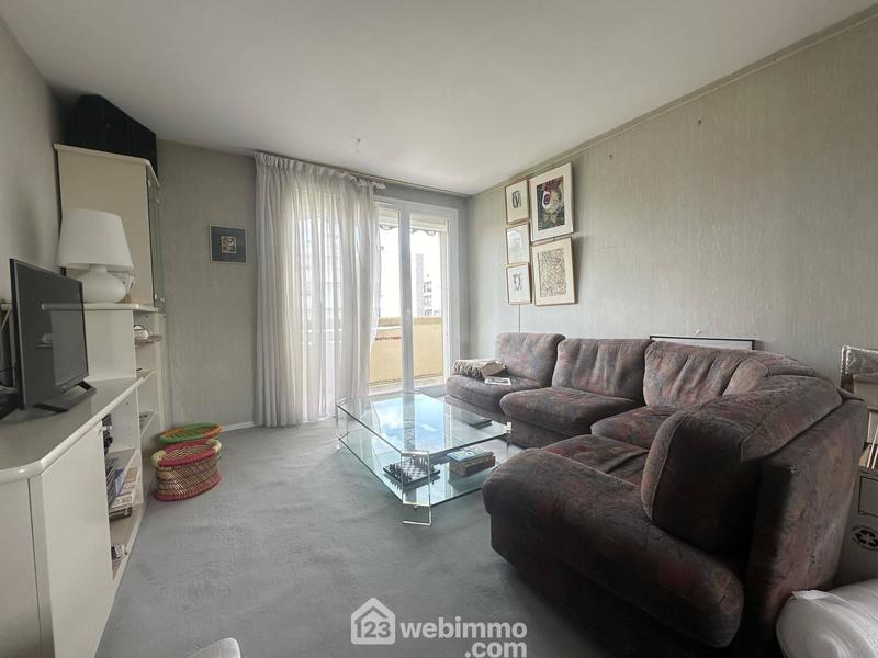 Appartement - 65 m² - 4 pièces