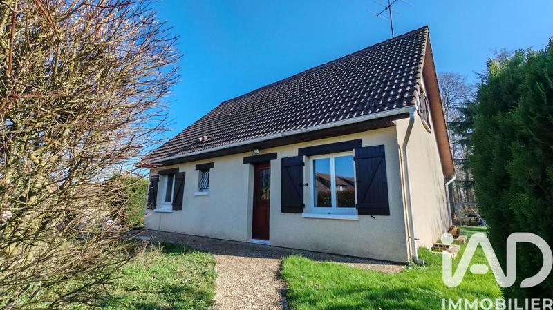 Maison - 104 m² - 6 pièces