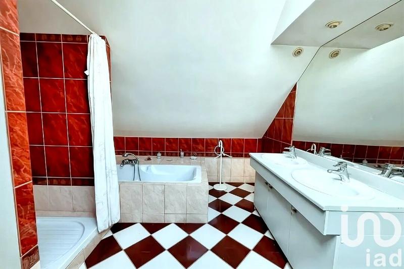 Maison - 160 m² - 6 pièces