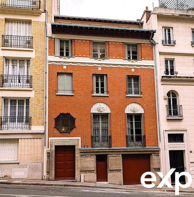 Appartement - 180 m² - 6 pièces