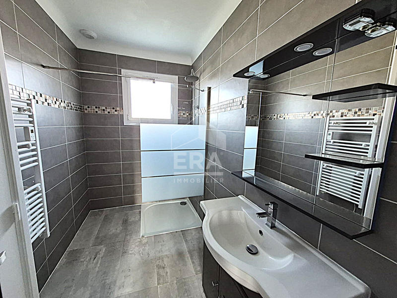 Maison - 83 m² - 4 pièces